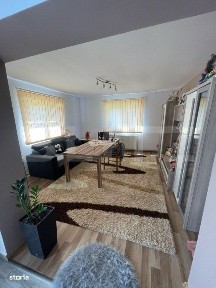 Casa cu 3 camere, 90 mp, 2 anexe gospodaresti si teren de 3000 mp, zon