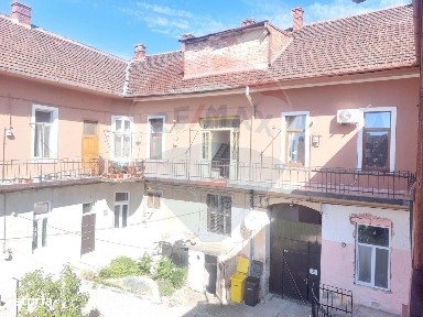 Apartamente de vanzare