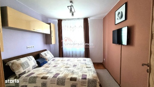 Apartament cu 4 camere si parcare cu C.F.