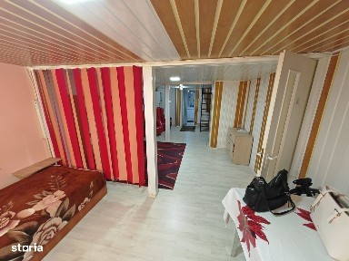 Spatiu multifunctional modular.