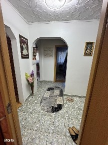 vand apartament 3 camere decomandat,Murfatlar