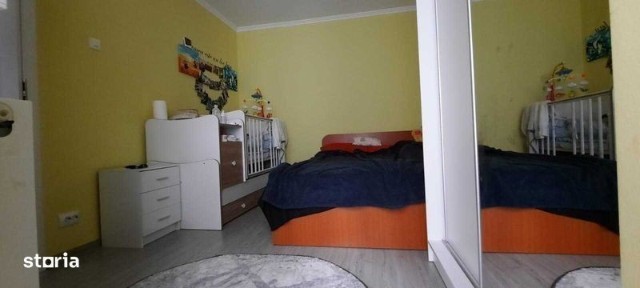 Apartament 2 camere semidecomandat