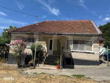 Casa cu 2 camere 53 mp in Lesnic, COMISION 0 PENTRU CUMPARATOR