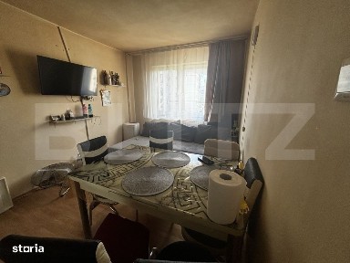 Apartament de vanzare, cu 3 camere, zona Micro 14