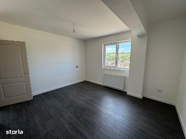 Apartament cu 3 camere,Visan