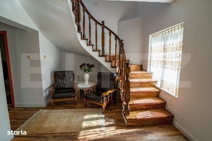 Casa de inchiriat, 3 camere, 180 mp, zona-ultracentrala