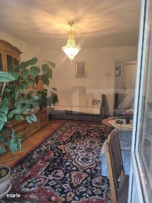 Apartament de vanzare, cu 3 camere si 3 balcoane, 74 mp, zona Manastur