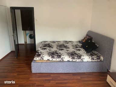 Inchiriez apartament regim hotelier