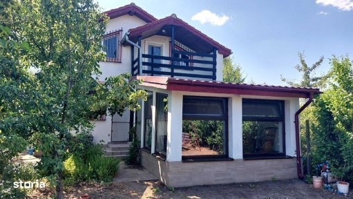 Casa de vanzare in Nanov