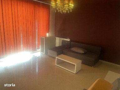Vand/schimb apartament cu curte