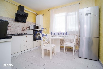 Rond Mall Moldova, 3 camere, curte si loc de parcare!