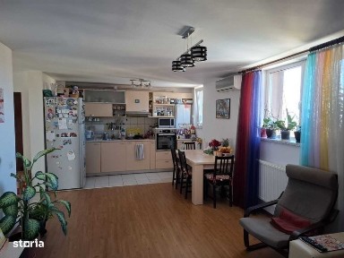 Apartament 3 camere - Rosu Chiajna de vanzare