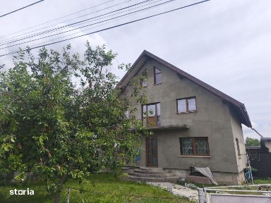 Casa individuala 5 camere, 370 mp teren, Radauti