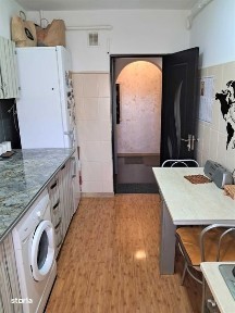 PF vand apartament 3 camere/2 bai Marasti Expo