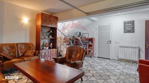 Casa/vila vânzare în Moieciu de jos, Sat. Drumul Carului 263 mp