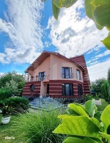 Casa 4 dormitoare, 256mp utili, 1100mp teren, zona Libertatii