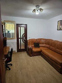 Garsoniera de vanzare