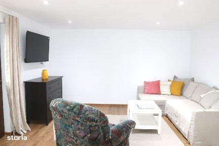 Apartament 3 camere, parter, Sinaia - confort sporit