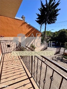 Apartament 3 camere, bloc 2017, in Ploiesti, zona Bd. Castanilor.