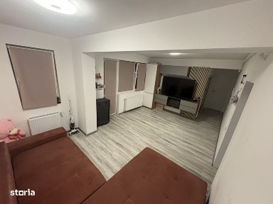 Garsoniera decomandata 33m patrati +gradina 36m patrati+loc de parcare