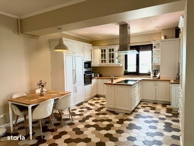 Vand penthouse 4 camere, 124mp utili, 230 mp terasa, loc de parcare