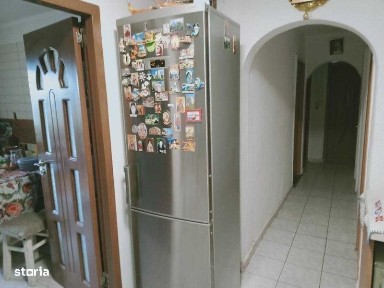 Persoana fizica, vinde Ap. 3 c., Crangasi (zona Pod Grand)