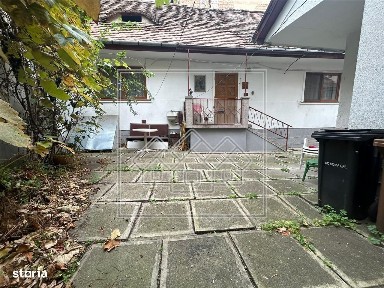 Casa individuala 3 camere, 2 bai, acces auto - Ultracentral