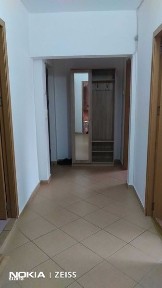 Vand apartament doua camere, Tineretului