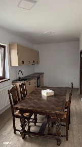 3 cam, Osorhei DN parter, mobilata bucataria,2 dormitoare, 2bai