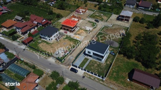 Casă nouă de vânzare în Curtea de Argeș.