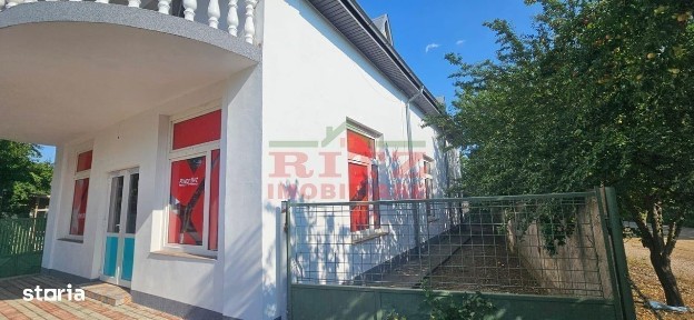 VilaSp. comercial+teren S=900 mp, Redea!