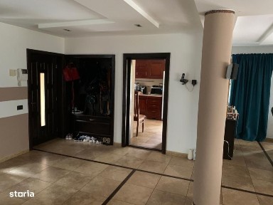 Casa / Zona Dealul Malului / Ramnicu Valcea /