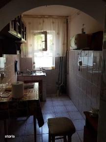 Proprietar vand apartament