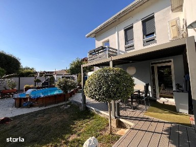 Lugoj, Vila de Vis Cu Piscina, 440 Mp. Construiti, 820 Mp. Teren