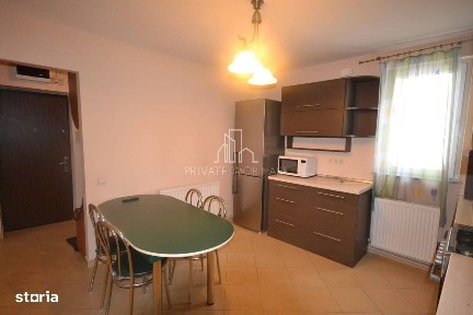 Apartament 3 Camere, De Inchiriat, Zona Dambu