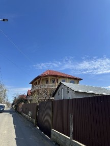 Vand vila Mogosoaia primarie P+2 300m2 utili garaj dublu, terase 110m2