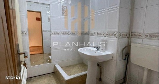 Apartament 1 camera,Palatul de Justitie Baia Mare, etaj 1,ideal biro