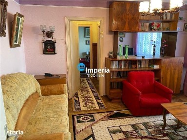 Podu Ros - Cantemir, apartament 3 camere semidecomandat fara risc!