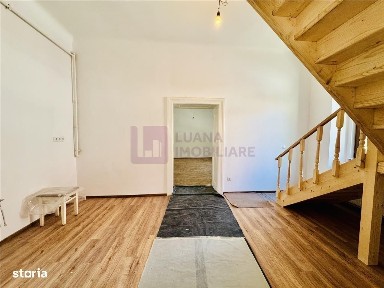 Apartament 2 camere de vanzare | Central | recent renovat | strada Cr