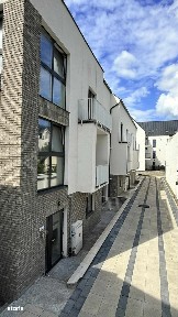 Apartamente Noi in 7 Noiembrie la 18-22 min de mers pe jos de UMF