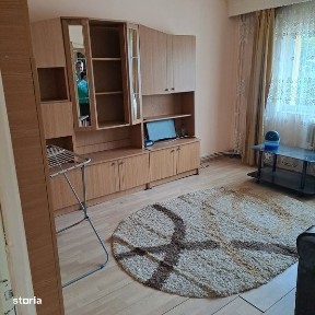 Vand garsoniera la parter