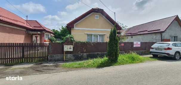 Casă cu teren de vânzare - Baia Mare, zona Centrul Vechi/Pompieri