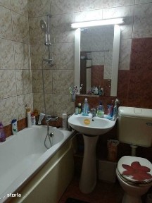 Inchiriez apartament 3 camere marasti