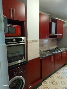 Apartament 3 camere de vanzare