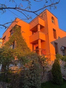 Casa de inchiriat (ultracentral!)