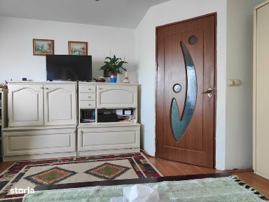 Proprietar, vand apartament - 2 camere, 70 mp, 2.6 km de Shopping City