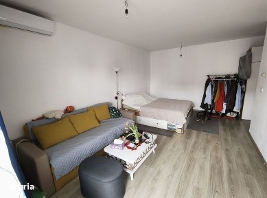 Vand apartament cu o camera