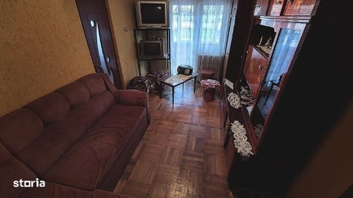 Apartament 3 camere etaj 2
