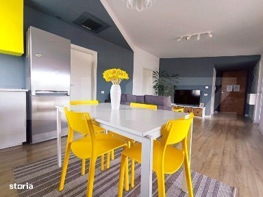 Apartament de vanzare cu 3 camere, 68 mp, zona Modern