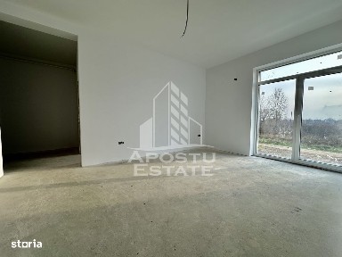 Apartament cu 2 camere, bucatarie inchisa, semidecomandat, zona Lidl